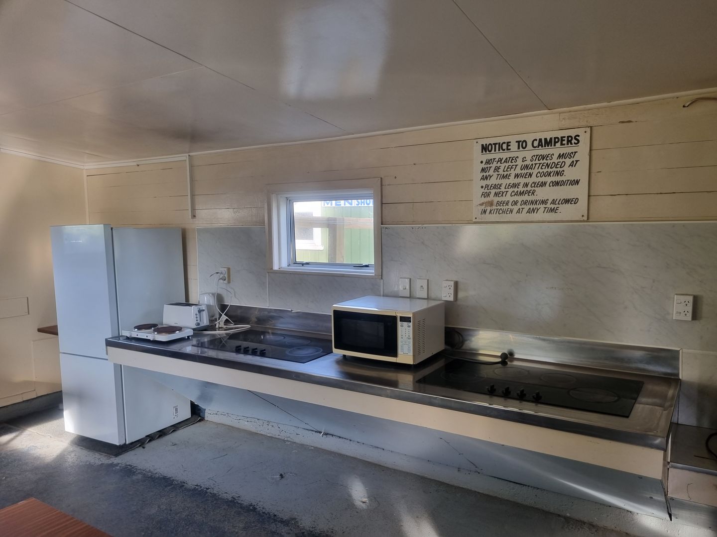 Lake Ferry Holiday Park