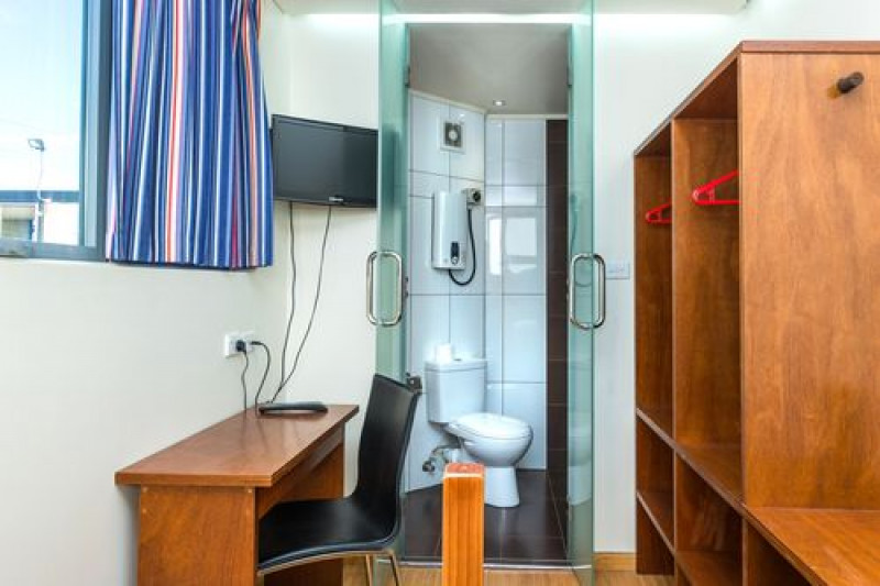 Motel unit