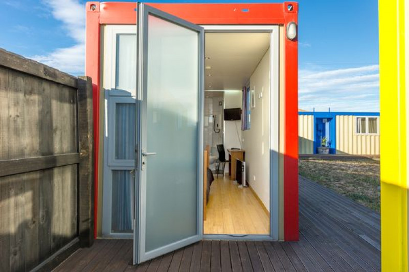 Motel unit